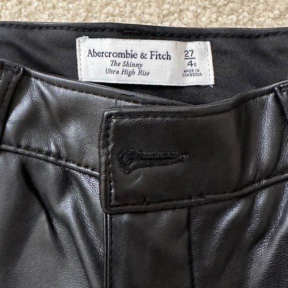 Abercrombie & fitch faux leather black pants size 4 / 27 waist - Picture 3 of 4
